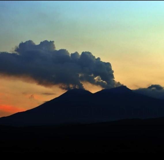 Etna Mare Daire Mascali Dış mekan fotoğraf